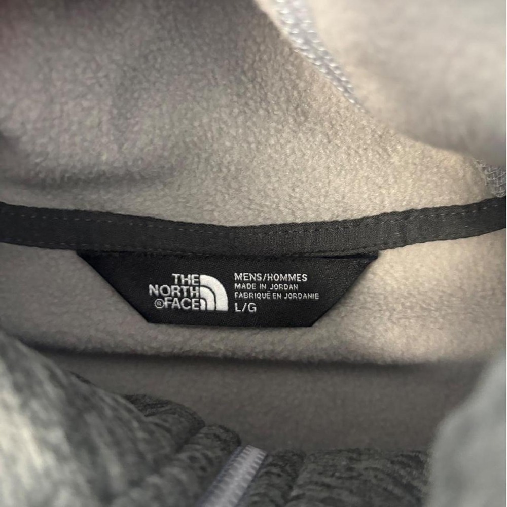 NWT Northface Mens Gray Zip Up - Picture 4 of 5